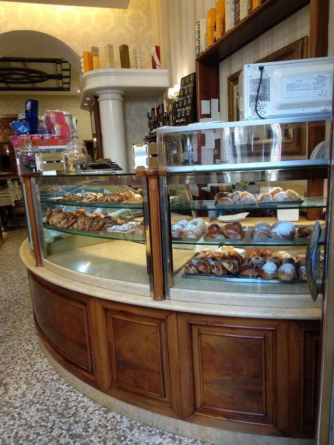 Napoletana Affittacamere 3*